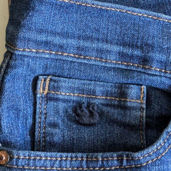 Petite Gloria Vanderbilt Amanda Classic Denim Jeans - Size 12P Average👖 - Picture 2 of 5